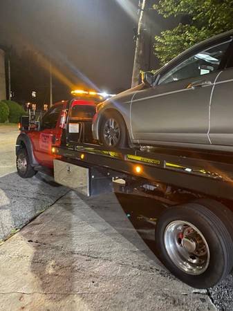 tow-truck-servicetowstowing-big-0