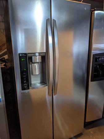 lg-stainless-steel-refrigerator-big-1