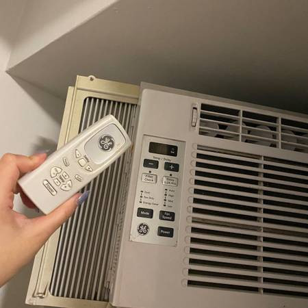 window-air-conditioner-ac-6000-btu-big-0