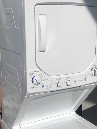 washerdryer-laundry-center-like-new-big-2
