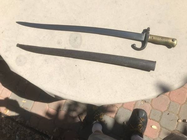 antique-swordbayonet-big-0