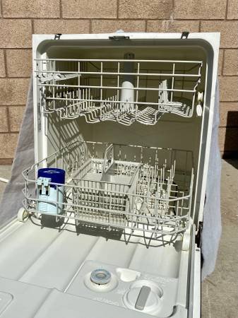 ge-general-electric-dishwasher-works-great-big-1