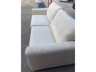Nice Clean Couch! Delivery Available