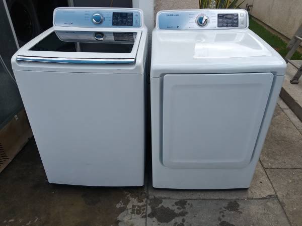 top-load-samsung-washer-and-gas-dryer-big-0