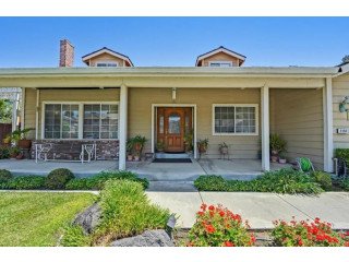 9160 Rancho Hills Dr, Gilroy, CA 95020 in Gilroy
