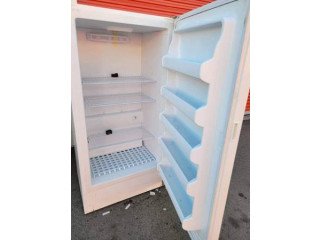 Frigidaire 14 cu ft upright freezer