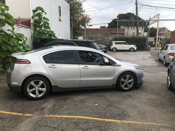 great-condition-2013-silver-chevrolet-volt-for-sale-big-1